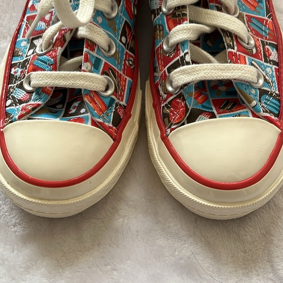 Converse, girls size 1 - Picture 4 of 8